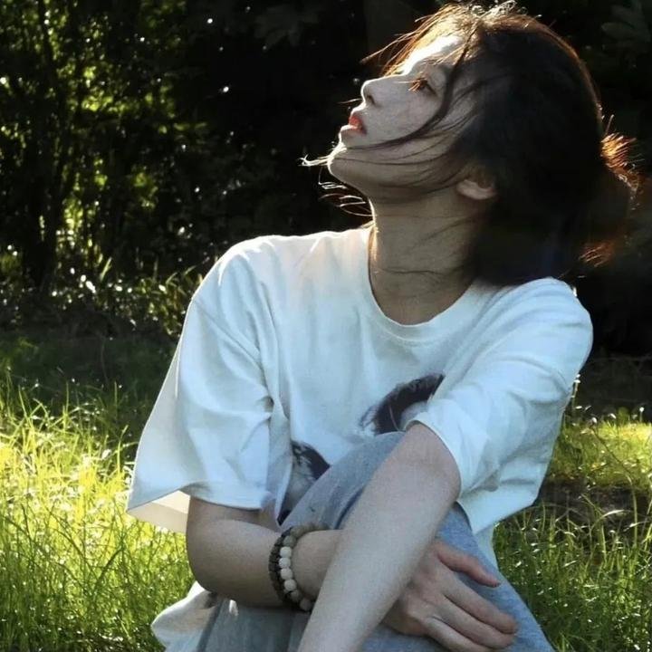 摇滚藏獒蓝色光芒